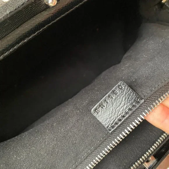 Celine - Picture 5 of 10